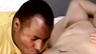 White dick gets sucked off by an amateur black guy here