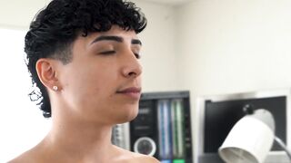 Patient Romeo Rivers gets a protein shot from doctor Shadow to solve his anal lump pr