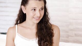 MOMMY'S WOMEN - Amazing Silvia Saige Teaches Stunning Step Daughter Liz Jordan How To Satisfaction Herself