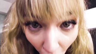 Blond girl Mackenzie Moss makes dick big in POV deepthroat