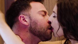 ADULT TIME - Sexsual Exhibitionist Liz Jordan Seduces Stranger Seth Gamble For babe Sex Into Elevator