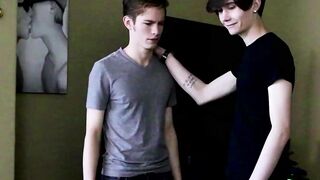 Dakota White on fours begs for huge cock inside him