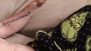 Straight thug pleasing himself with his hands before cumming
