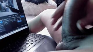 Big Round Tits Babe Masturbating Her Huge Dick