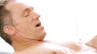 ADULT TIME - Oiled Up Autumn Falls Give Step Uncle Marcus London Slippery Nuru Rubs!