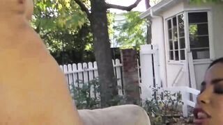 Thick Ebony babe Havana Ginger cant stay quiet from rough sex