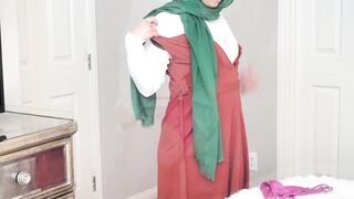 Foreign exchange student Goldie Glock is having a lesson in sex and obedience