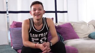 LatinoJuice.com - Latino cutie Darrel Gunther ass drilled by Corey Vergas POV