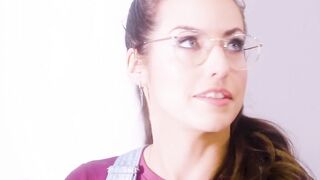 GIRLSWAY - Photographer Siri Dahl Has Romantic Sex With The Local Florist After Her Camgirl Cancelled