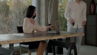 JOYMII - Hot Busy Boss Simon Kitty Fucks With An Employee During Her Office Time