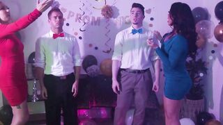 KInky stepmoms Daisie Belle and Nina Dolci found a way to make their stepsons happy