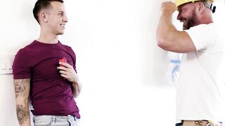 HETEROFLEXIBLE - Lusty Twinky Gets Passionately Assfucked By Flirty & Curious Construction Worker