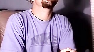 Hardcore masturbation with older dude with hairy chest