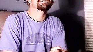 Hardcore masturbation with older dude with hairy chest