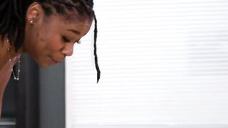 babe 19 Yo Gianna Dior Fingered & Facefucks Her Crazy Sexy Bestie Hazel Grace During A 1-Day Internship