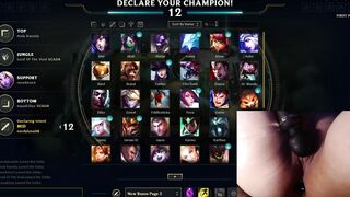 The toy causes my whole body to shake League of Legends #3 Luna