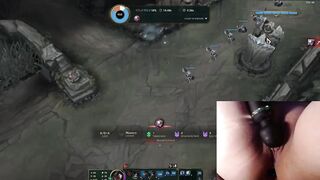 The toy causes my whole body to shake League of Legends #3 Luna