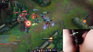The toy causes my whole body to shake League of Legends #3 Luna