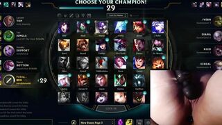 The toy causes my whole body to shake League of Legends #3 Luna