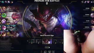 The toy causes my whole body to shake League of Legends #3 Luna