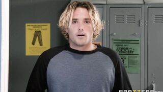 Brazzers - Lauren Phillips Catches Tyler Doodling a Picture of her Nude & give him the Real thing