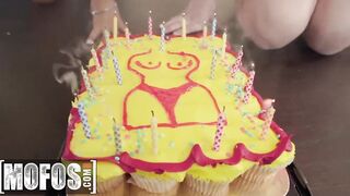 Mofos - Van Wylde Gets Kenzie Taylor as a Birthday Gift & has a three-way with her & his lover Kendra Spade