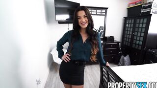 PropertySex Single Dad and Real Estate Agent Fall inside Love