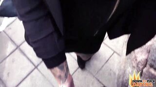 INKED BEAUTY MIA BLOW TAKES A HUGE LOAD ALL OVER HER JUICY VAGINA