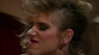 Vampir(e)butt (1993, US, Gail Force, full film, DVD)