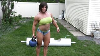 MUSCLE FBB A.T. WORKOUT – FEMALE MUSCLE HOT