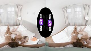 TmwVRnet - Rebecca Ebony & Sarah Kay - When 2 become 3