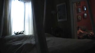 Thot gets it on with landlord