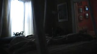 Thot gets it on with landlord