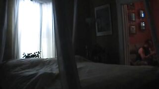 Thot gets it on with landlord