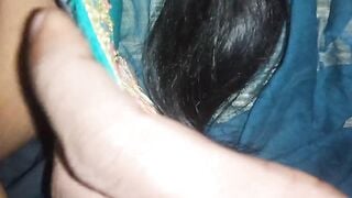 Tamil couple – romance and boob fondling