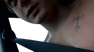 Str8Thugs.com - Horny thug Billy jerking off his juicy fuck stick in the car in solo