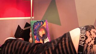 Straight Oliver Tucker poses and then gets to stimulate his ass and cock