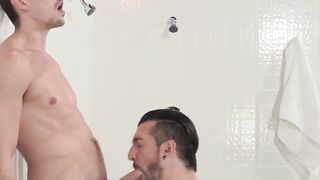 FalconsXXX.com - Relaxing anal bareback sex under the shower leads to intense pleasur