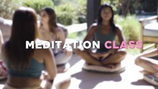 ALL WOMEN RUBS - Beauty Babes Offer Each Other Unique Meditative Grind By Their Pussies
