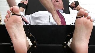 Mature hunk Sebastian tied up and tickle tormented by dom