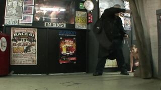 Delicate sub put to lick snatch