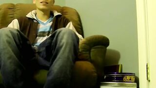 JoeSchmoeXXX.com - Horny amateur Cleetus strokes his big meat stick on bed and jerks