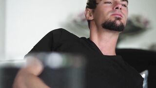 21 SEXTURY - Goddess Bombshell Candee Licious Starts Her Day With A Huge Penis Inside Her Amazing Booty
