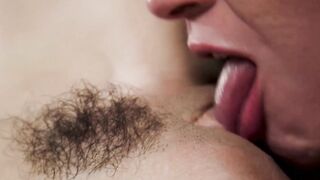Naughty lesbian Olive Glass seduces thick babe Victoria Voxxx