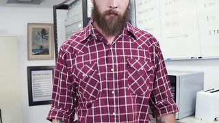 Muscle redneck blows BBC boss before riding him hard POV