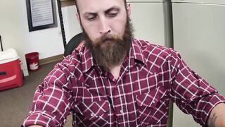 Muscle redneck blows BBC boss before riding him hard POV