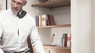 FunSizeBoys Dallas Steele Breeds Logan Cross with Dr Wolf