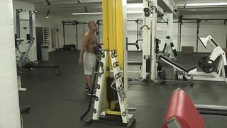 Gorgeous hunk slamming the gym newbie with his huge cock