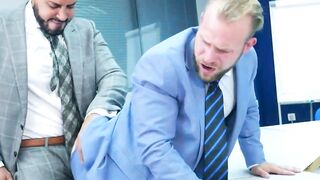 Straight boss fuck his bottom assistant and fed him his load