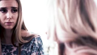Haley Reed's lesbian lust with scream queen Reign